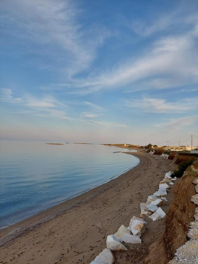 Luxury 3BR Sunrise Villa , Seaside Gyrismata Skyros Exterior foto